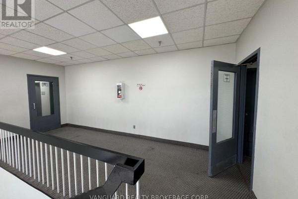 201 - 61 Alness Street, Toronto, ON M3J2H2 Photo 5