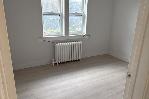 Bedroom - 201 - 741 Dovercourt Road, Toronto, ON M6H2X1 Photo 3