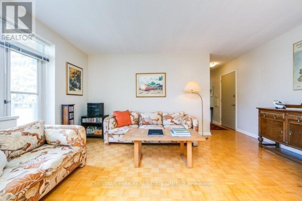 201 - 75 Scarborough Road, Toronto, ON, photo 3