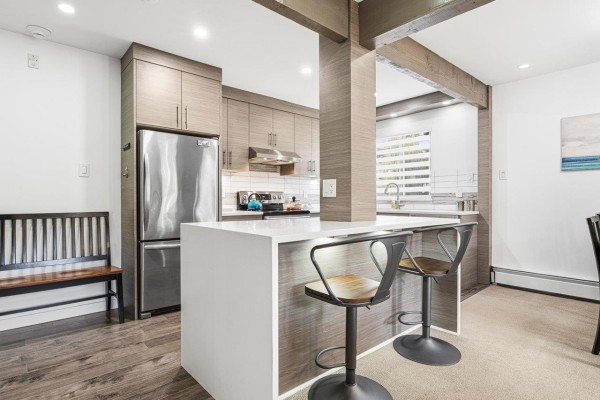 201 1379 Merklin Street, White Rock, BC V4B4C2 Photo 4