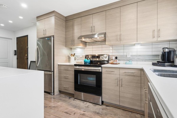 201 1379 Merklin Street, White Rock, BC V4B4C2 Photo 5