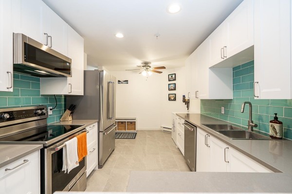 201 1440 George Street, White Rock, BC V4B4A3 Photo 5
