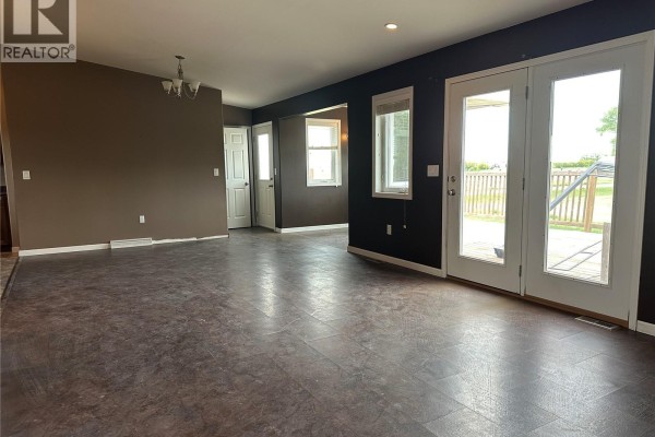 Living room - 201 1st Street E, Lomond Rm No  37, SK S0C0V0 Photo 4