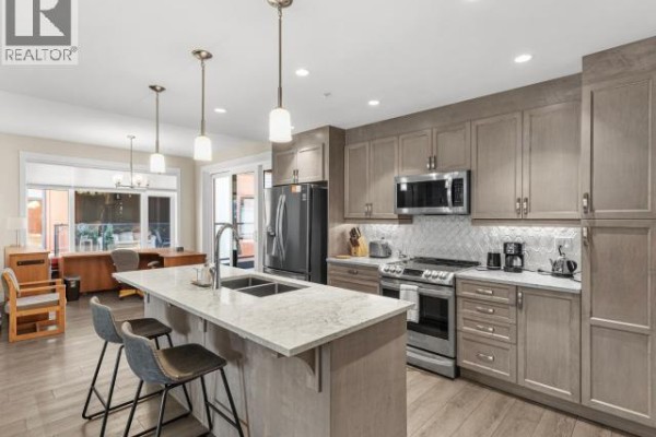 Primary Bedroom - 201-38 Waterfront Place, Whitehorse, YT Y1A0K7 Photo 5