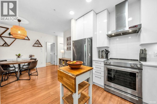 201 5460 Broadway, Burnaby, BC V5B0B4 Photo 5