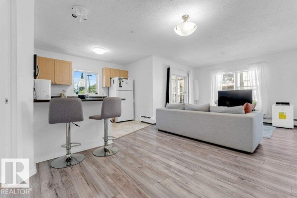 Bedroom 2 - #201 616 Mcallister Lo Sw, Edmonton, AB T6W1N1 Photo 4