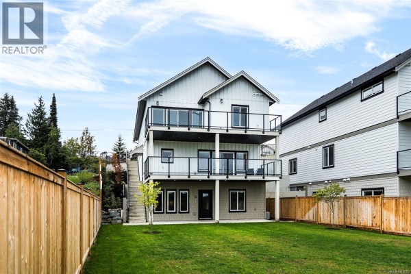 Ensuite - 201 7043 Central Saanich Rd, Central Saanich, BC V8M1Y3 Photo 4