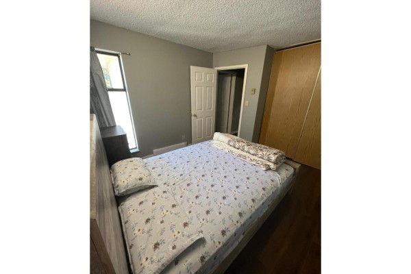 201 7131 133a Street, Surrey, BC V3W8A1 Photo 4