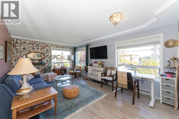 201 9876 Esplanade St, Chemainus, BC, photo 3