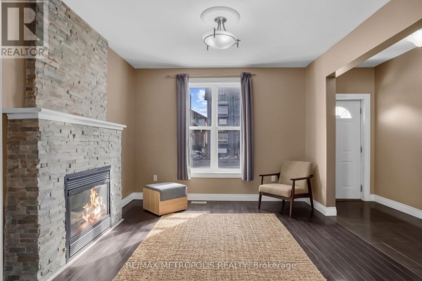 Residential for rent at 201 Bay Street N, Hamilton, ON - MLS® W4Rnhy