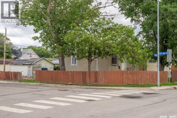 Bedroom - 201 Broad Street, Regina, SK S4R1X1 Photo 2