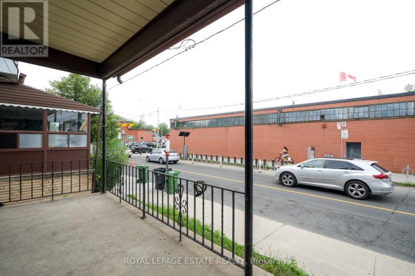 201 Christie Street, Toronto, ON M6G3B5 Photo 5