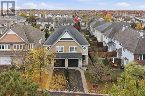 201 Espin Heights, Ottawa, ON K2J0Y7 Photo 2