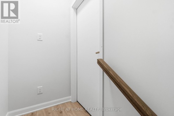 201 Glenroy Gilbert Drive, Ottawa, ON K2J5G3 Photo 5