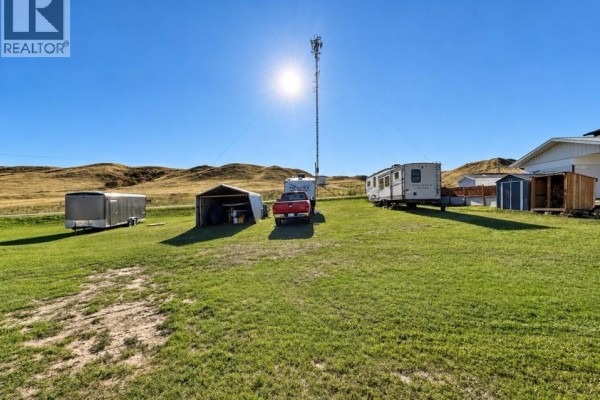 201 Hillcrest Place, Lac Pelletier, SK S0N1T0 Photo 4