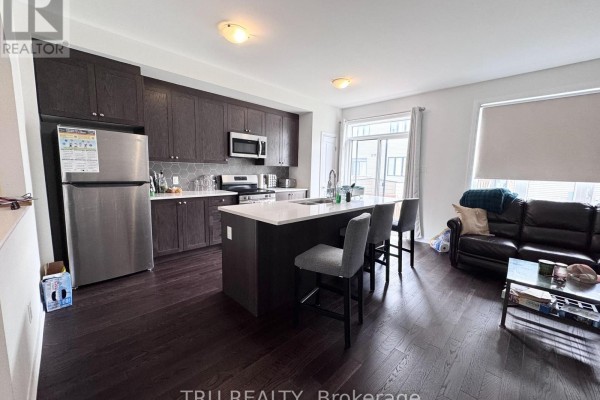 Primary Bedroom - 201 Invention Boulevard, Ottawa, ON K2K1X7 Photo 4
