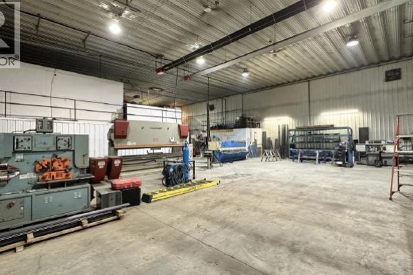 201 Kuusamo Drive, Rural Red Deer County, AB T4E2J5 Photo 4