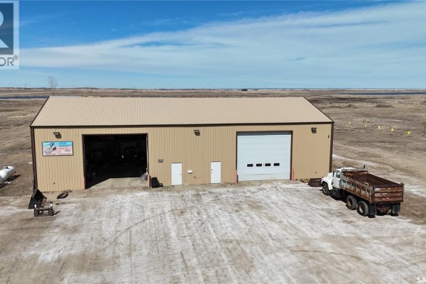 201 Margaret Street, Lampman, SK S0C1N0 Photo 2