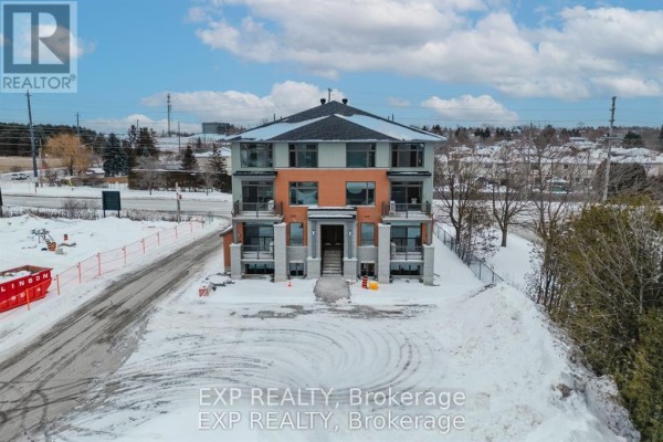 201 Silhouette Private, Ottawa, ON K2J7J8 Photo 3