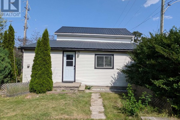201 Tillson Avenue, Tillsonburg, ON N4G3B3 Photo 4