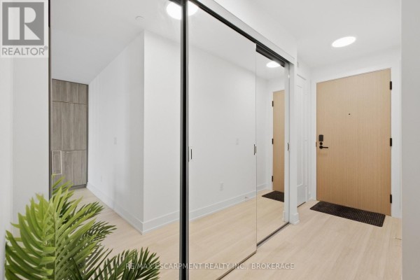Bedroom - 2010 - 60 Central Park Road Way, Toronto, ON M9A0E6 Photo 3