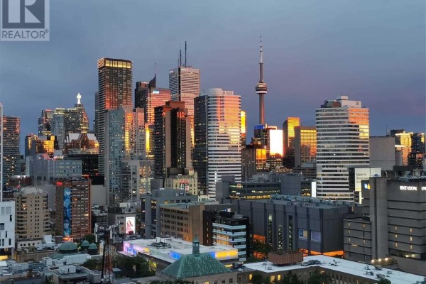 2010 - 89 Mcgill Street, Toronto, ON M5B0B1 Photo 2