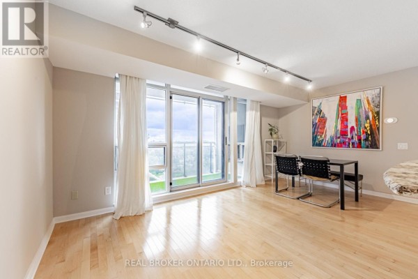 Bedroom - 2011 - 153 Beecroft Road, Toronto, ON M2N7C5 Photo 4