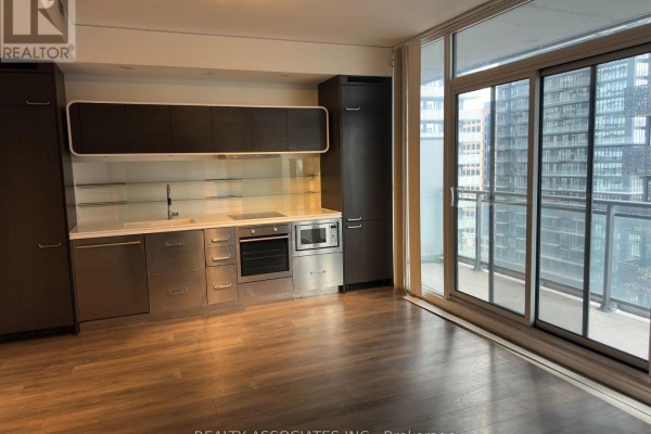Bedroom - 2011 - 45 Charles Street E, Toronto, ON M4Y1S2 Photo 4
