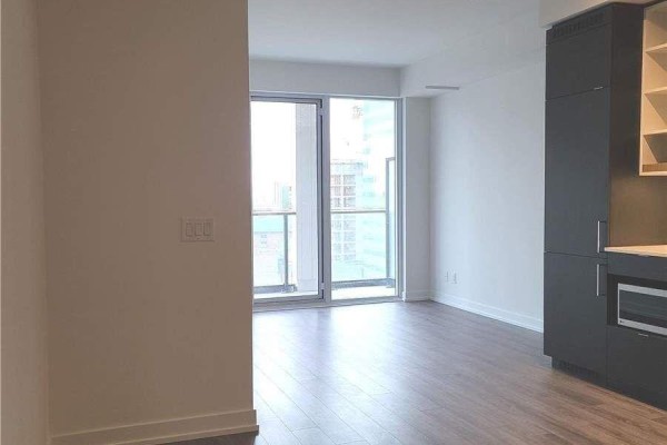 2012 - 20 Edward Street, Toronto, ON M5G0C5 Photo 2