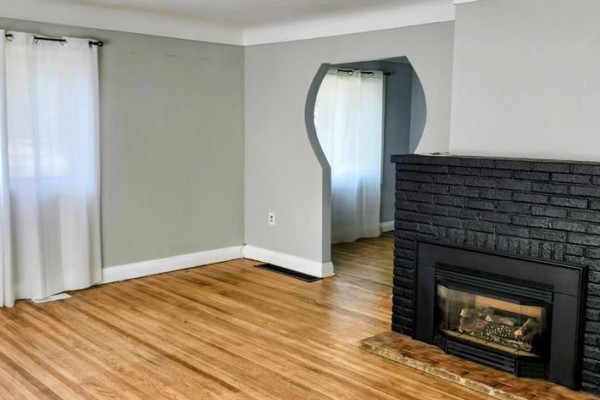 4pc Bathroom - 2012 Wayne Avenue, Sarnia, ON N7T7Y9 Photo 5