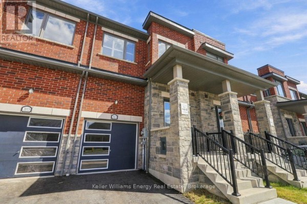 2013 Verne Bowen Street, Oshawa, ON L1L0S1 Photo 2