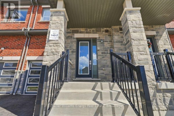 2013 Verne Bowen Street, Oshawa, ON L1L0S1 Photo 3