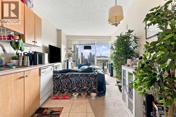 Dining room - 2014, 1053 10 Street Sw, Calgary, AB T2R1S6 Photo 2