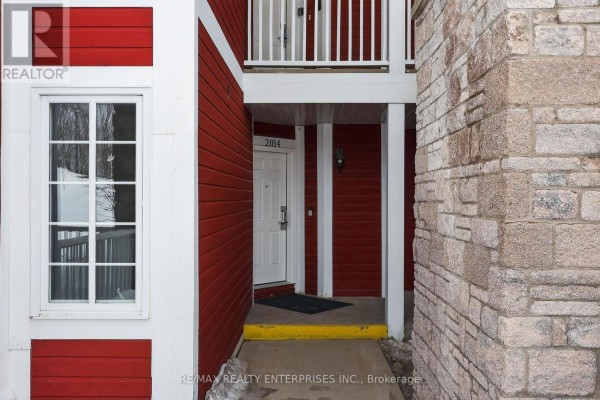 2014/15 - 90 Highland Drive, Oro Medonte, ON, photo 2