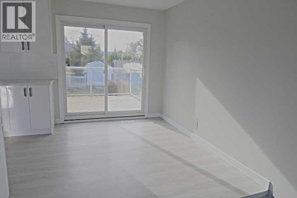 3pc Bathroom - 2015 19 Avenue, Bowden, AB T0M0K0 Photo 5