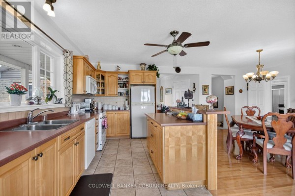 2015 Development Road, North Dundas, ON K0E1S0 Photo 5