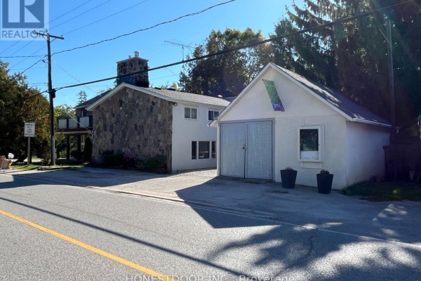 2015 Ridge Road W, Oro Medonte, ON, photo 2