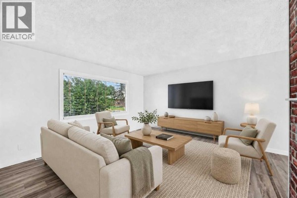 Kitchen - 2016 46 Street Se, Calgary, AB T2B1K6 Photo 4