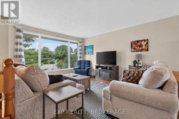 2016 Cole Hill Road, Kingston, ON, photo 3