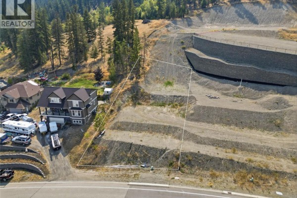 2017 Hugh Allan Drive, Kamloops, BC, photo 2