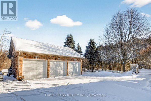 20173 Bathurst Street, East Gwillimbury, ON, photo 3