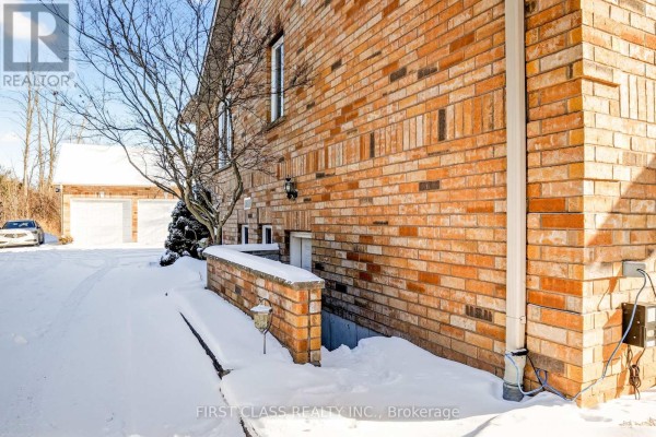 20173 Bathurst Street, East Gwillimbury, ON L9N1N3 Photo 5