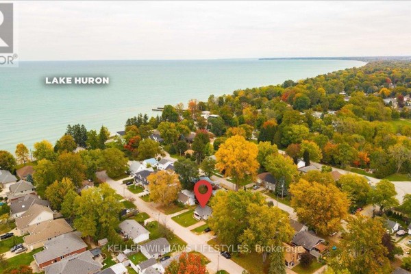 Bedroom - 2018 Jean Avenue, Sarnia, ON N0N1C0 Photo 2