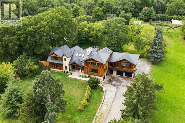 2019 Dundas Street, Burlington, ON, photo 2