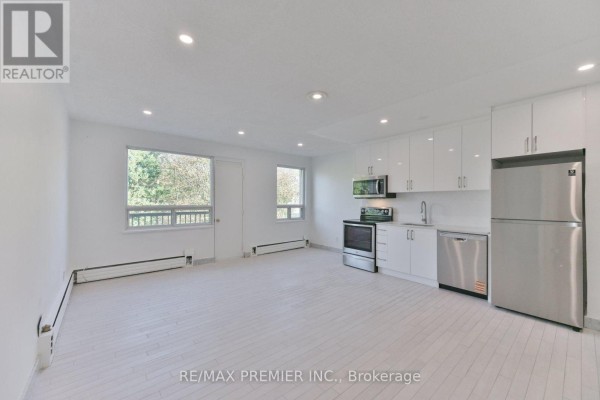 202 - 10 Ellison Avenue, Toronto, ON M3H2J6 Photo 5