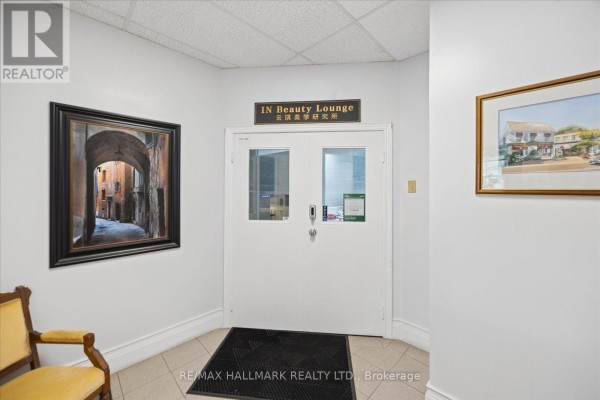 202 - 190 Main Street, Markham, ON L3R2G9 Photo 3