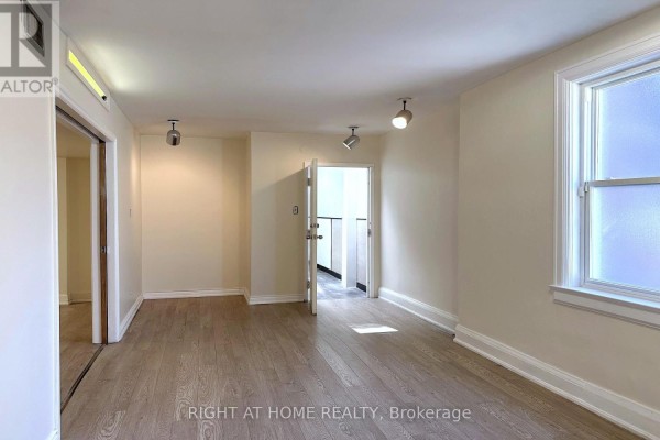 202 - 1911 Weston Road, Toronto, ON M9N1W7 Photo 5