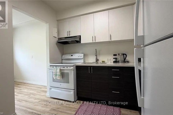 202 - 206 Indian Road, Kitchener, ON N2B2S9 Photo 4