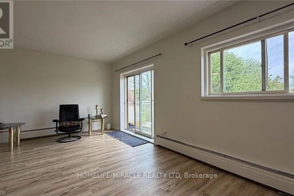 202 - 206 Indian Road, Kitchener, ON N2B2S9 Photo 5