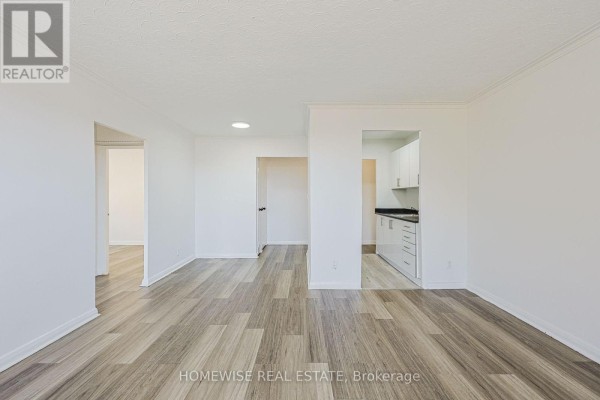 202 - 2204 Dufferin Street, Toronto, ON M6E3R8 Photo 4